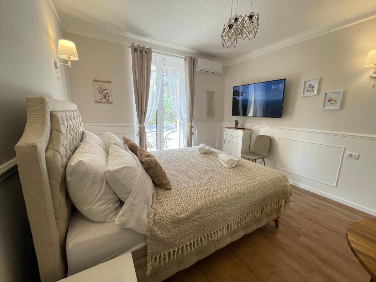 Apartment 42 - City Center Belgrado Esterno foto